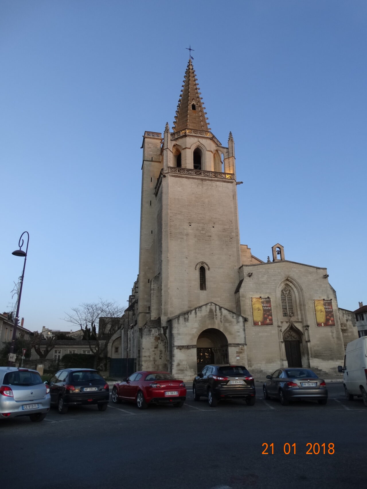 Collégiale Sainte Marthe